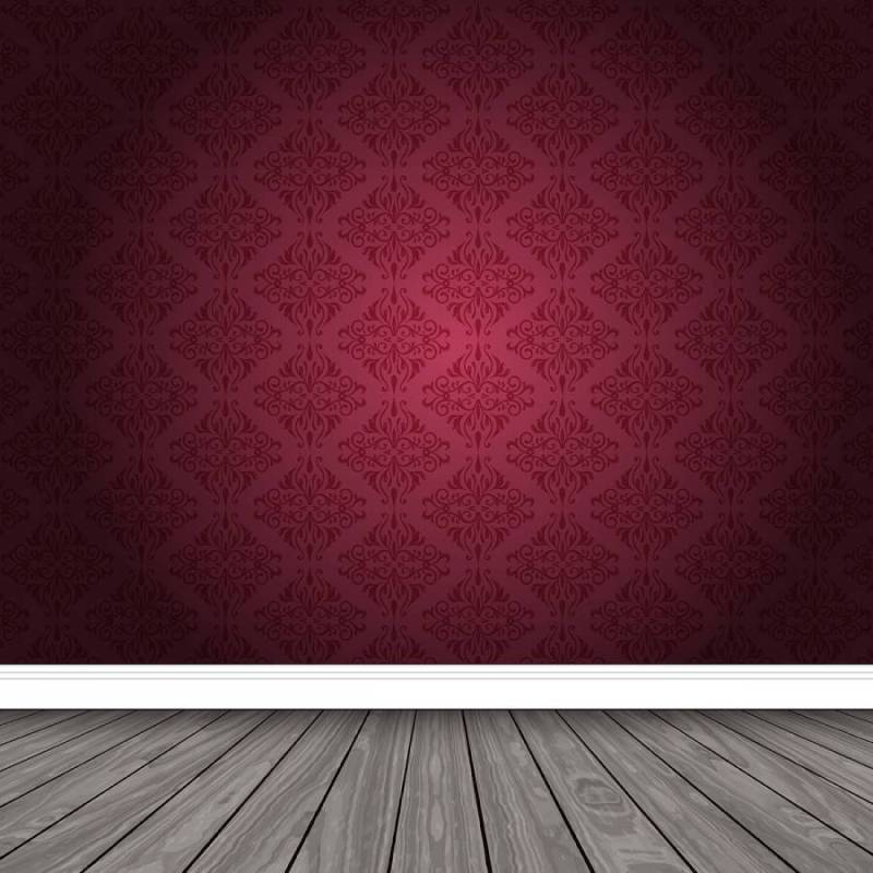 空旷的房间里，锦缎壁纸和木地板