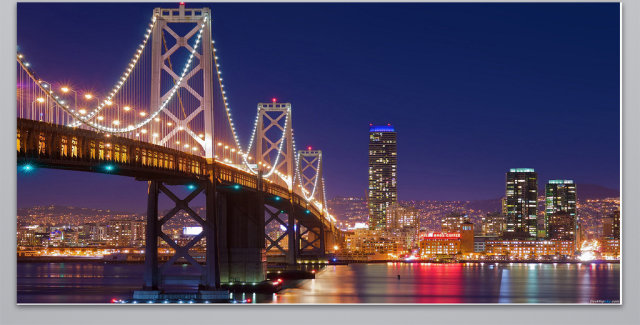 美丽的跨海大桥城市夜景 美丽的跨海大桥城市夜景