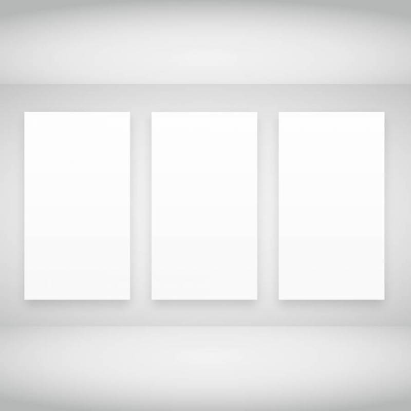 在白色的房间里的空框架
