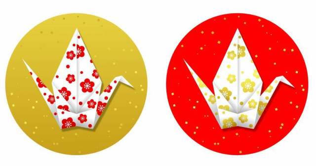 折叠起重机梅花模式红色和金色