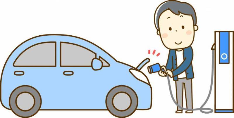 男人谁充电电动车