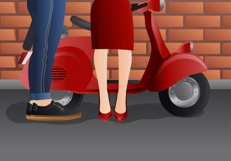 情侣装饰上滑板车矢量