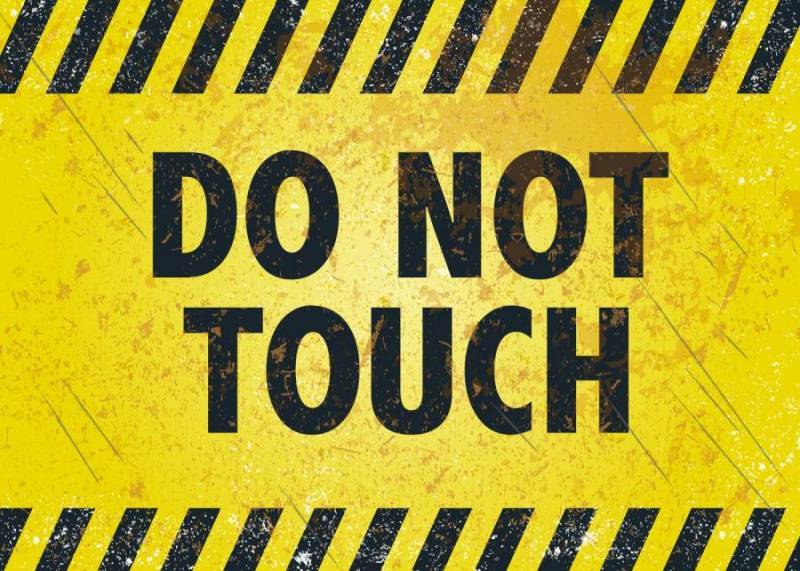 不要触摸警告海报