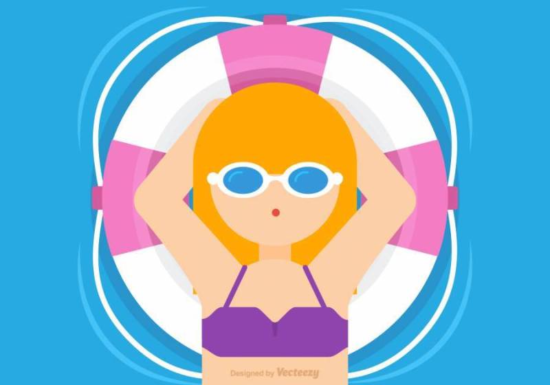 卡通女孩在水管内放松