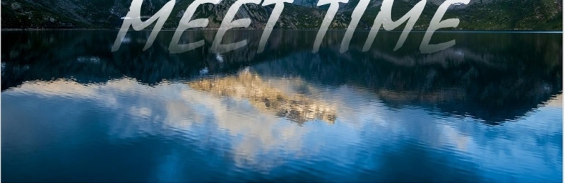 原创小清新杂志风旅行相册ppt模板