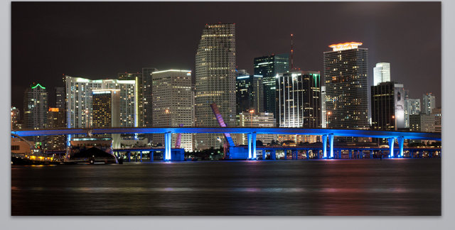 海岸城市夜景背景图 海岸城市夜景背景图