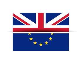 英国和欧盟旗帜越来越分离